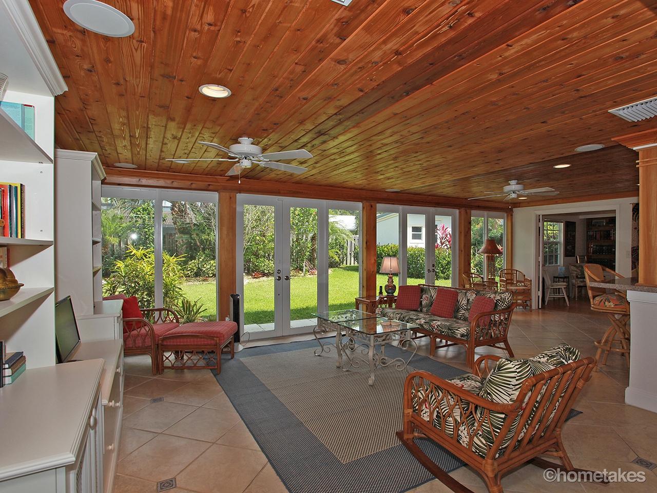 817 Southwest 7th Street Boca Raton, FL 33486 - Photo 3 of 13 817 SW 7th st Florida room
