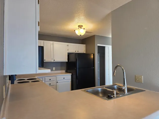 $224,900 | 903 Fox Creek Drive, Unit 3, Watertown, WI 53098