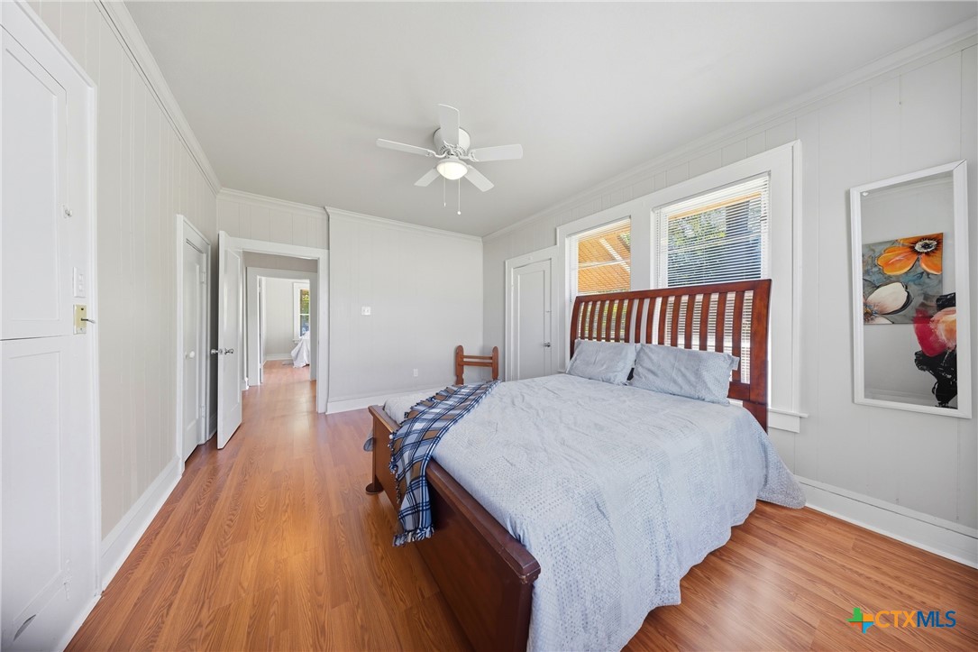 1202 South 7th Street Temple, TX 76504 - Photo 16 of 33 Bedroom 1 Looking toward Hallway