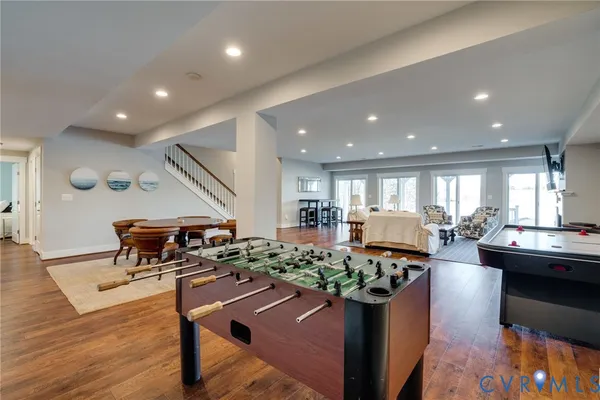 a view of a house with a big yard