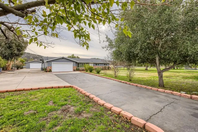 $950,000 | 29807 Valley Center Road, Valley Center, CA 92082