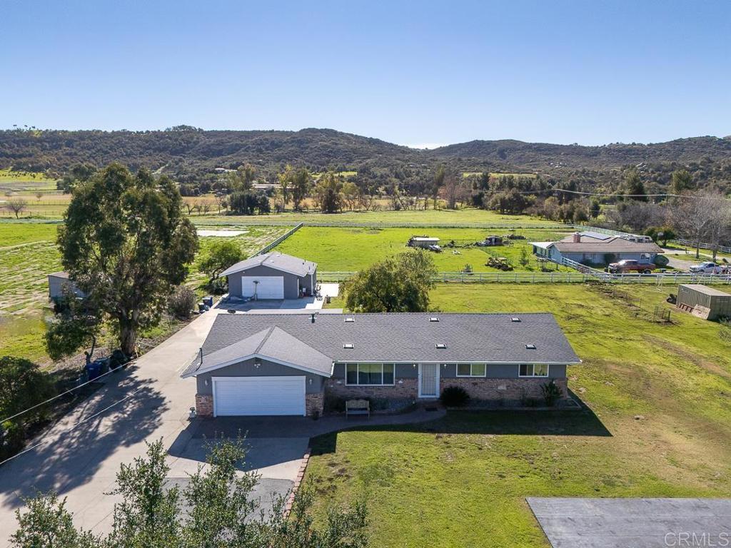 29807 Valley Center Road Valley Center, CA 92082 - Photo 5 of 35