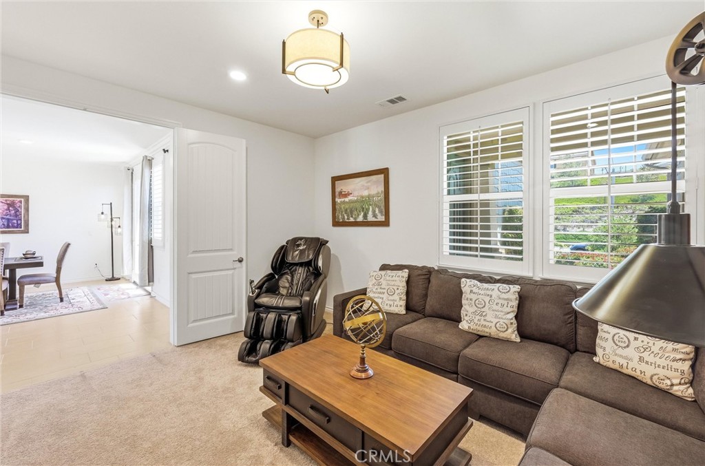 13710 Sweet Avenue Riverside, CA 92503 - Photo 15 of 34