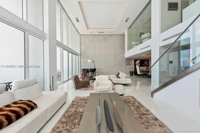 $26,000 | 1040 Biscayne Boulevard, Unit 4403, Miami, FL 33132