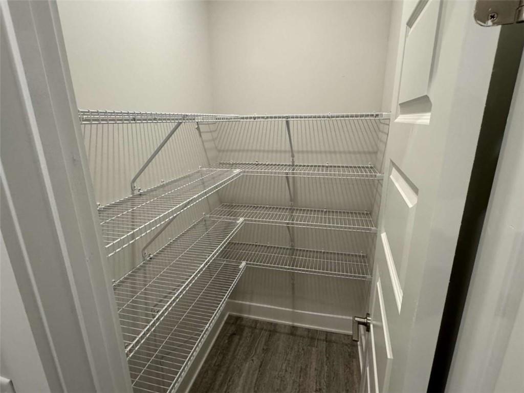 2530 Harbor Ridge Gainesville, GA 30507 - Photo 15 of 44 a view of walk in closet