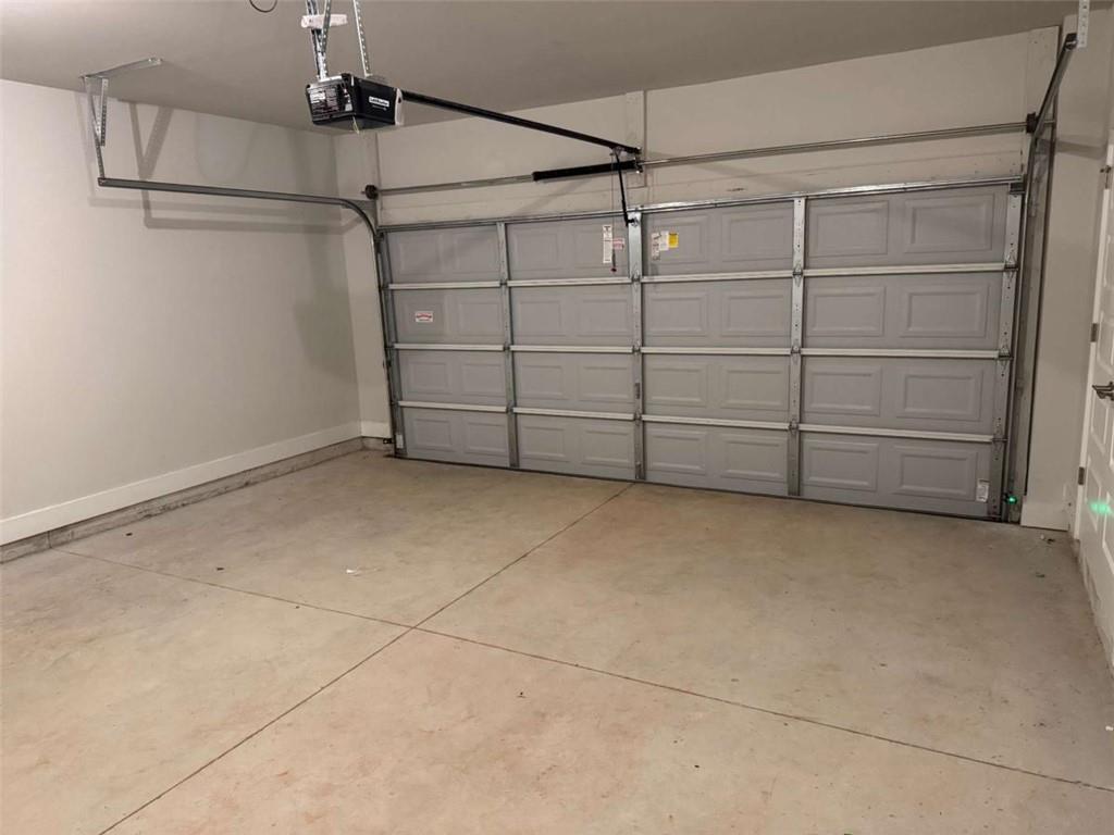 2530 Harbor Ridge Gainesville, GA 30507 - Photo 37 of 44 a view of a garage