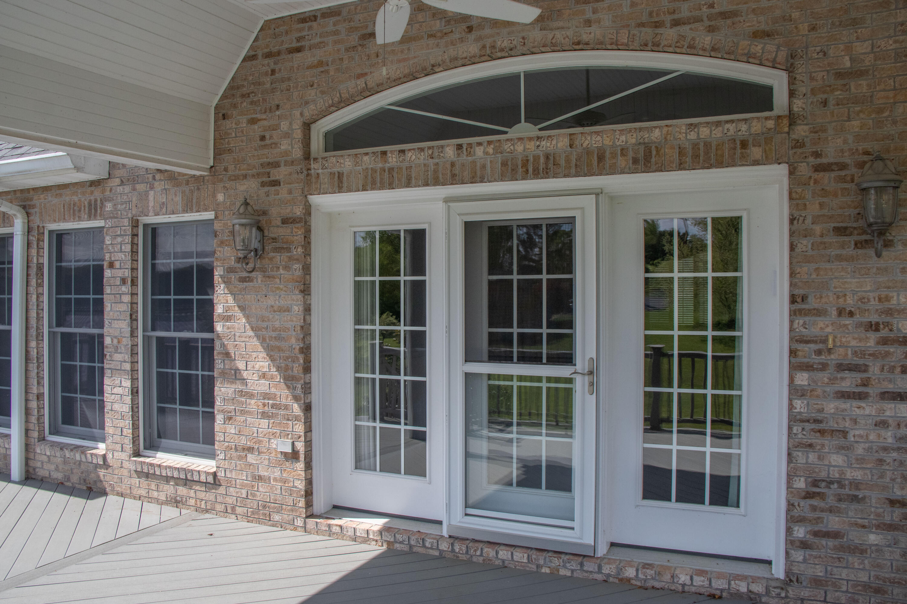 21579 Moonlight Bay Road Abingdon, VA 24211 - Photo 11 of 46 Entrance to Home from the Deck