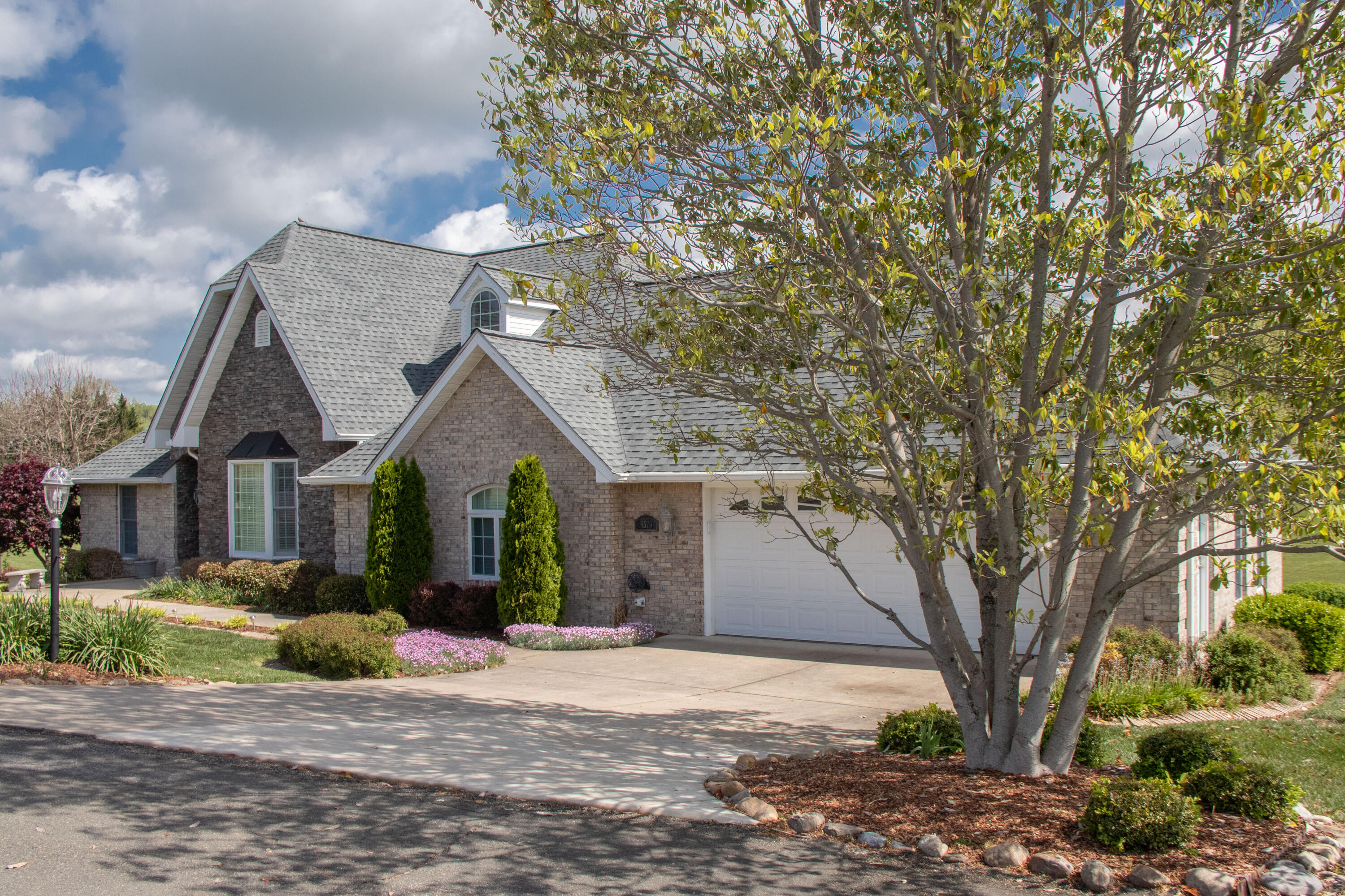 21579 Moonlight Bay Road Abingdon, VA 24211 - Photo 46 of 46 Lovely Home at the Lake