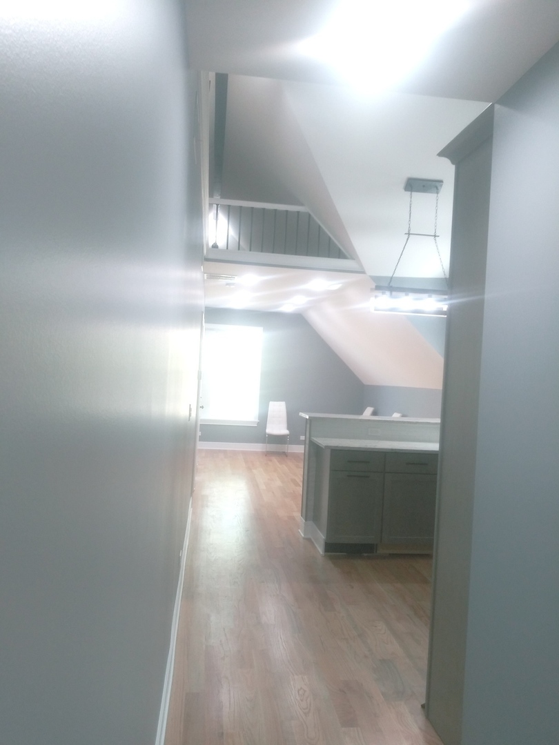4709 West Fulton Street, Unit 2 Chicago, IL 60644 - Photo 4 of 8