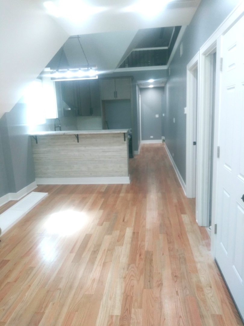 4709 West Fulton Street, Unit 2 Chicago, IL 60644 - Photo 5 of 8