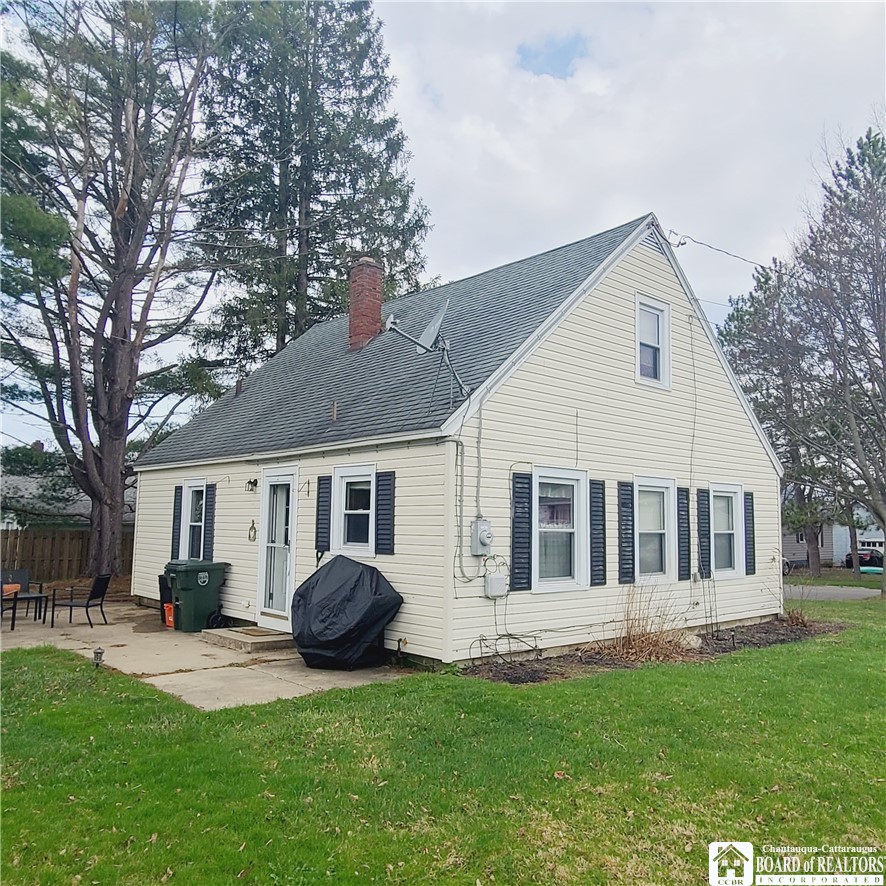 130 Springdale Avenue Jamestown, NY 14701 - Photo 4 of 21