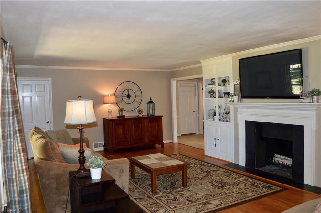 3300 North Rockingham Road Greensboro, NC 27407 - Photo 11 of 30 Gallery Image 11