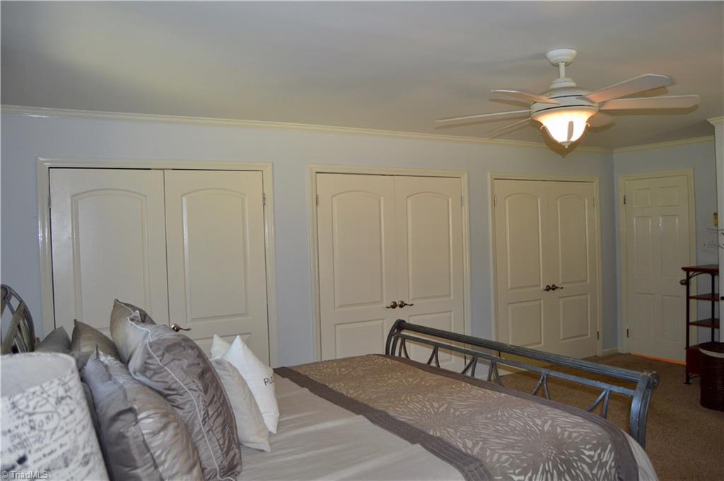 3300 North Rockingham Road Greensboro, NC 27407 - Photo 15 of 30 Gallery Image 15