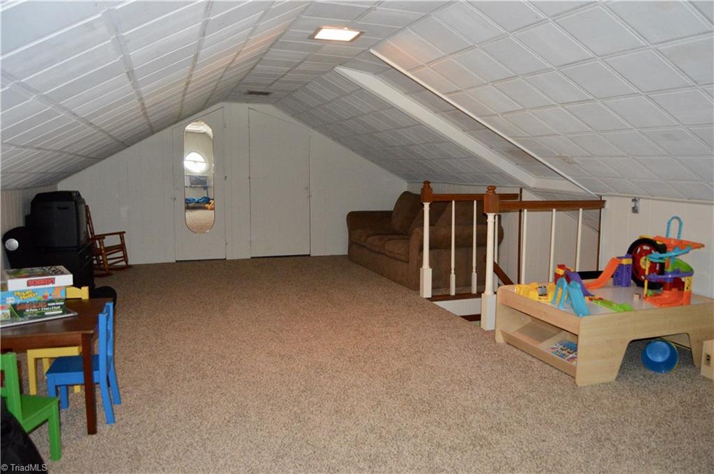 3300 North Rockingham Road Greensboro, NC 27407 - Photo 18 of 30 Gallery Image 18
