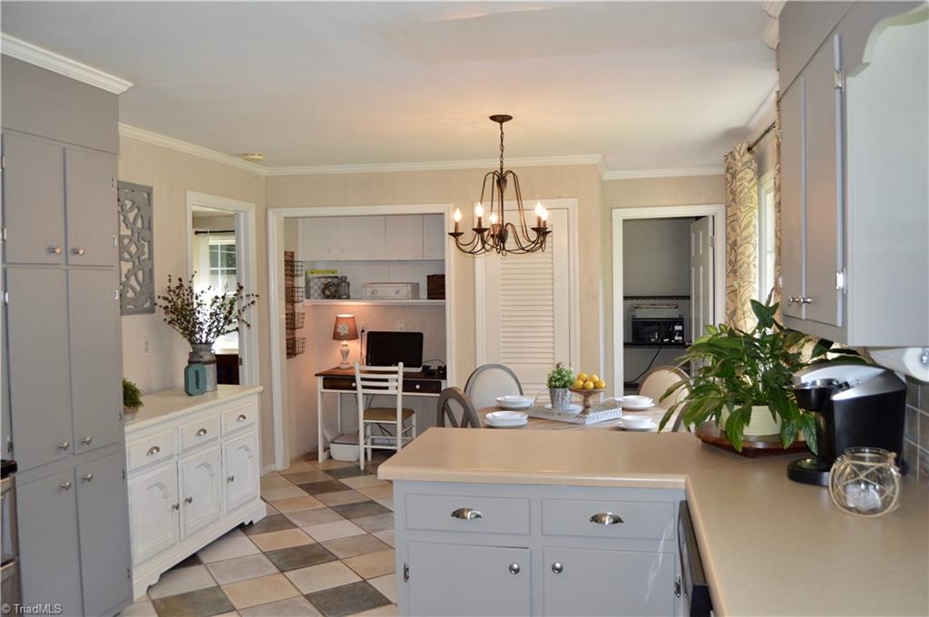 3300 North Rockingham Road Greensboro, NC 27407 - Photo 4 of 30 Gallery Image 4