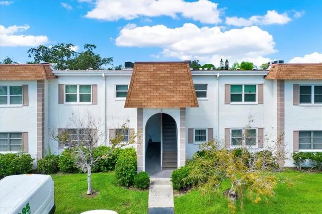 $145,000 | 235 South McMullen Booth Road, Unit 45, Clearwater, FL 33759