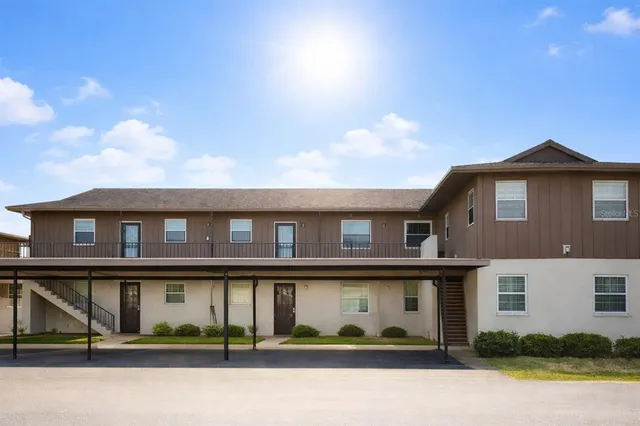 $239,000 | 1640 Juno Trail, Unit 103F, Astor, FL 32102