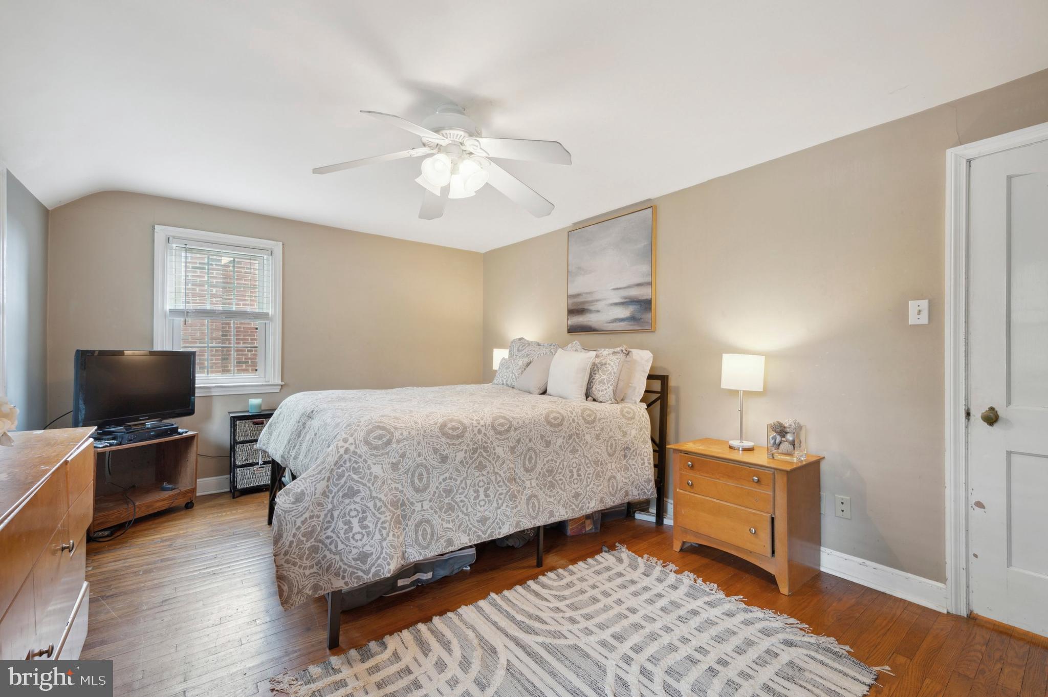 22 Trent Road Wynnewood, PA 19096 - Photo 29 of 41 Master's Bedroom