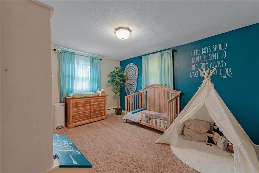 228 Hazel Road Pittsburgh, PA 15235 - Photo 7 of 22 Gallery Image 7