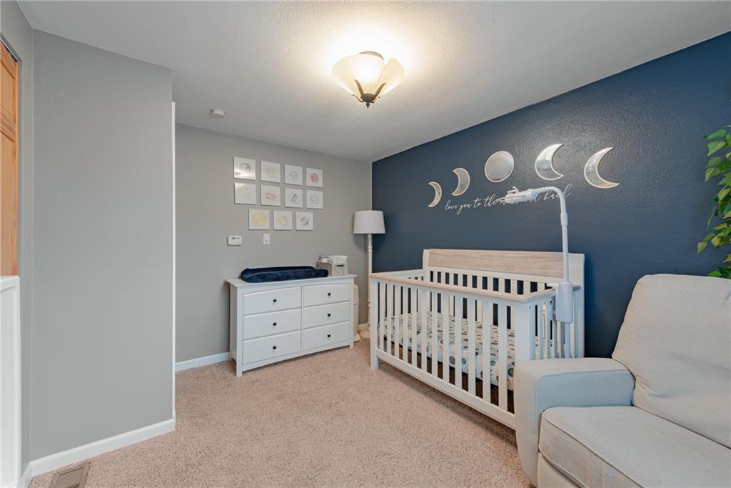 228 Hazel Road Pittsburgh, PA 15235 - Photo 9 of 22 Gallery Image 9
