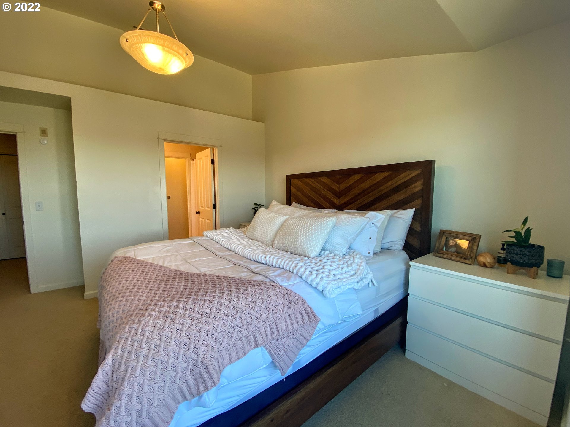 9227 Northwest Germantown Road Portland, OR 97231 - Photo 21 of 25 Gallery Image 21