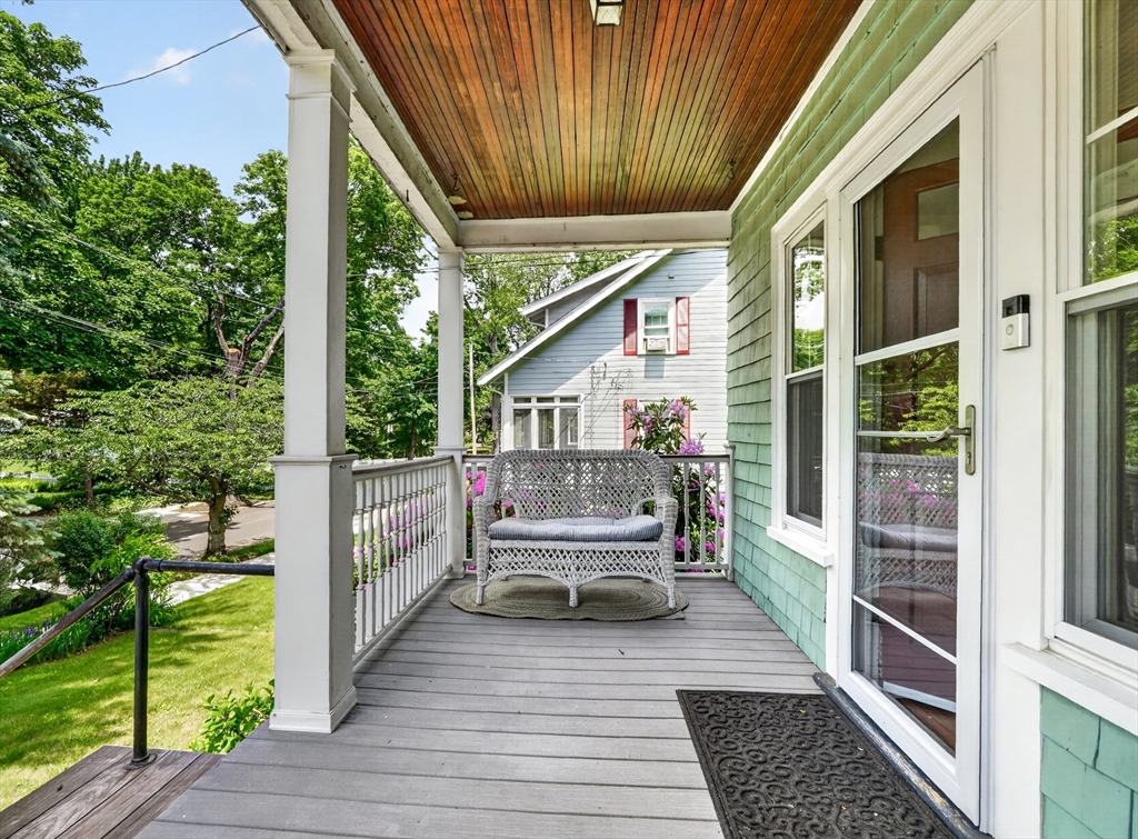 45 Maple Road Melrose, MA 02176 - Photo 30 of 38
