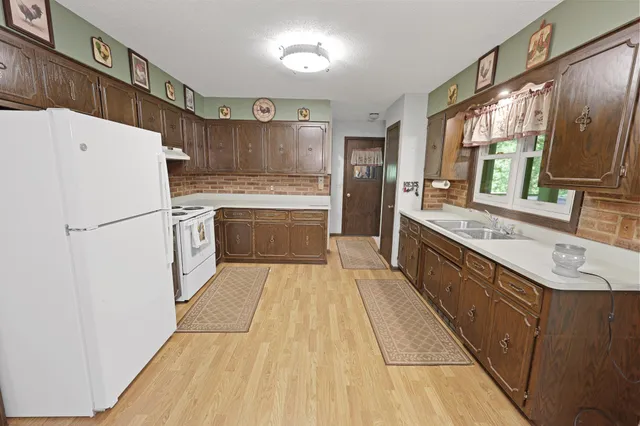 $340,000 | 7930 County Road 2, Rice, MN 56367