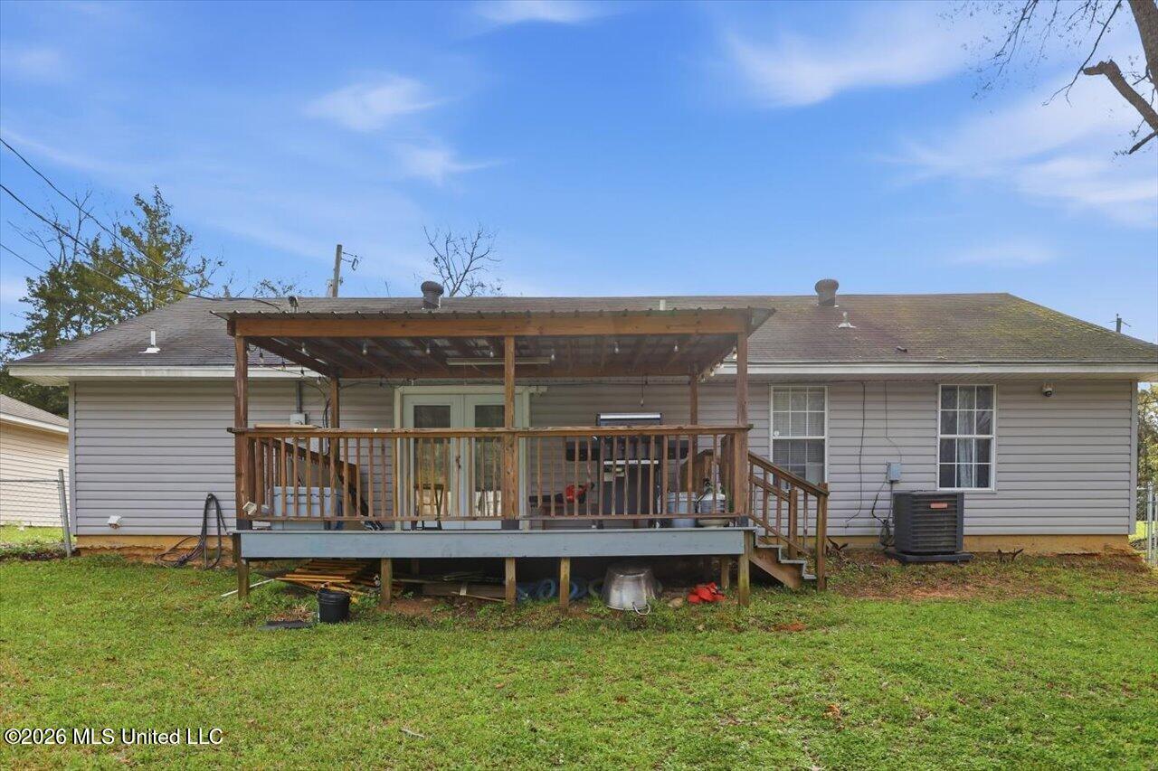137 Short Street Richland, MS 39218 - Photo 24 of 27 24-137 Short St _ Home Tours MS