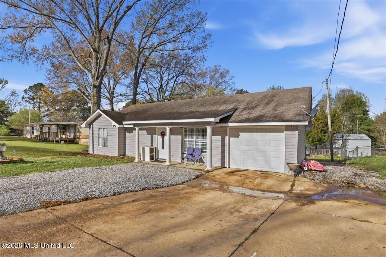 137 Short Street Richland, MS 39218 - Photo 3 of 27 03-137 Short St _ Home Tours MS