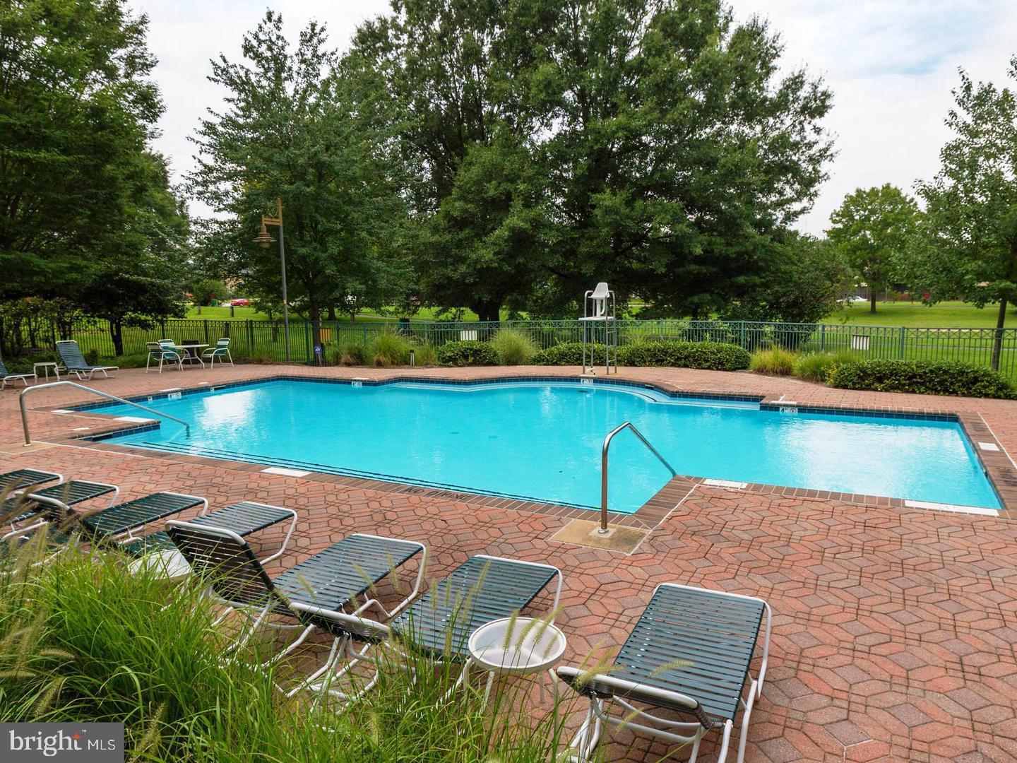 5575 Seminary Road, Unit 104 Falls Church, VA 22041 - Photo 21 of 30 POOL