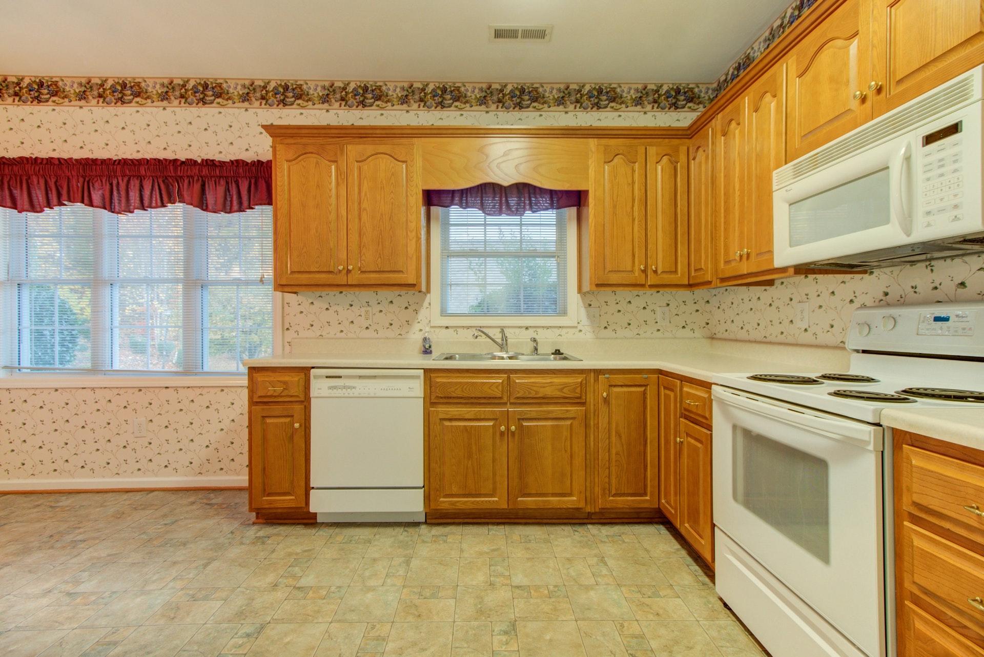 1926 Millbridge Road Salem, VA 24153 - Photo 12 of 26 012-254011-_MG_2999_3000_3001_3002_3003_