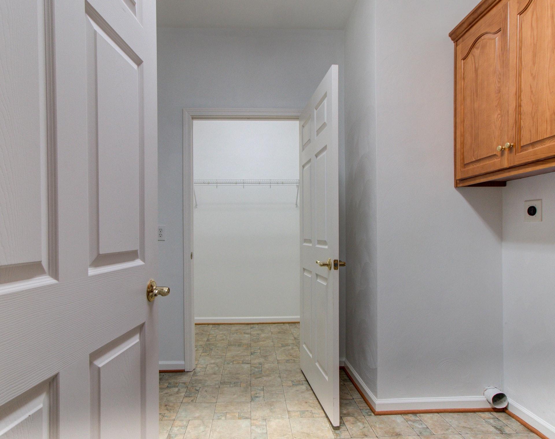 1926 Millbridge Road Salem, VA 24153 - Photo 10 of 26 010-254011-_MG_2989_90_91_92_93_5776854