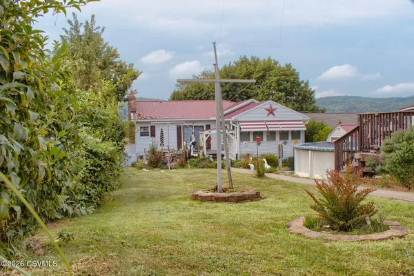 $154,900 | 1220 West State Street, Coal Township, PA 17866