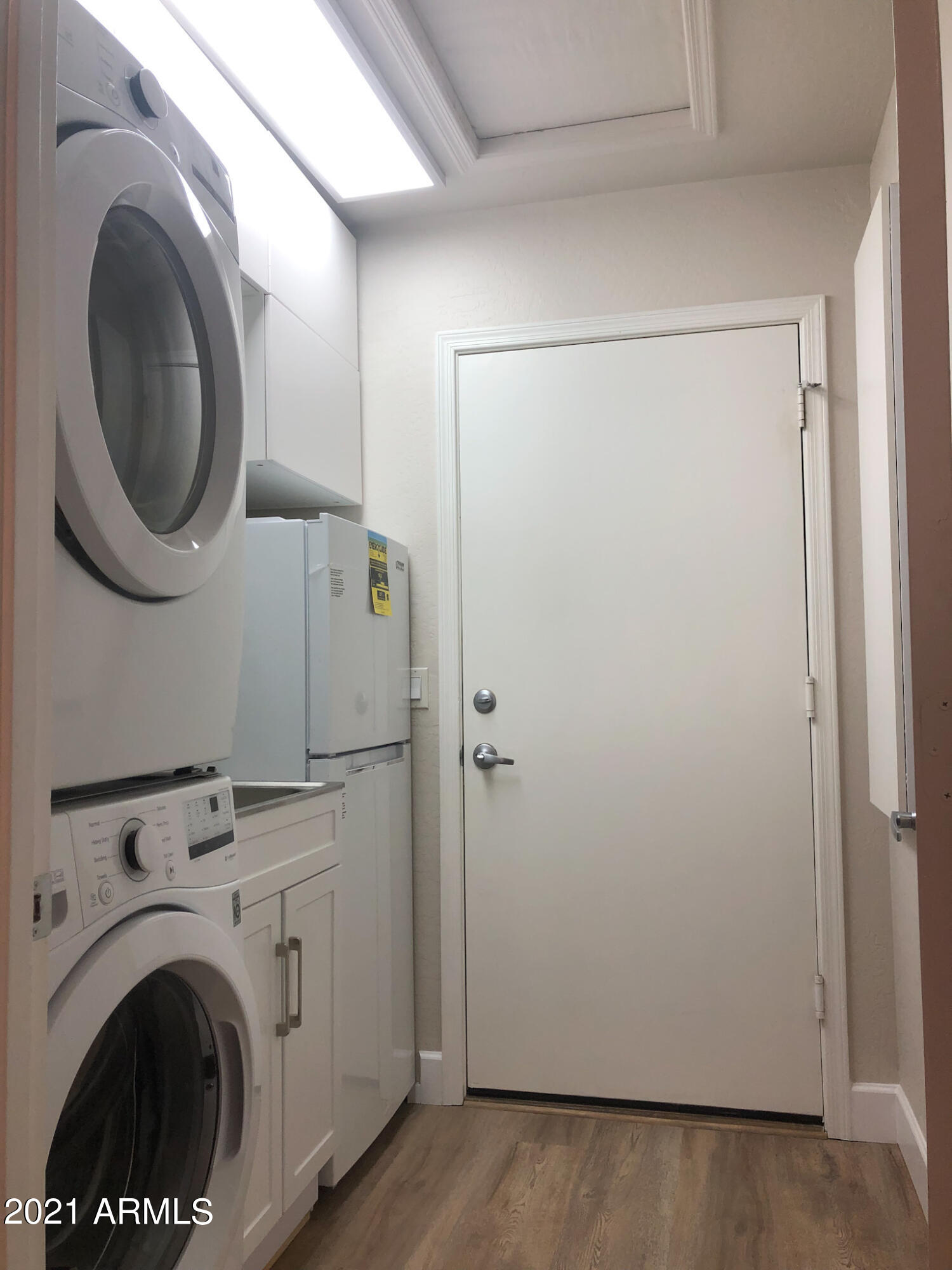 4704 East Rowel Road Phoenix, AZ 85050 - Photo 18 of 22 AFA900BF-A7C6-4050-AEAA-8137212D8010