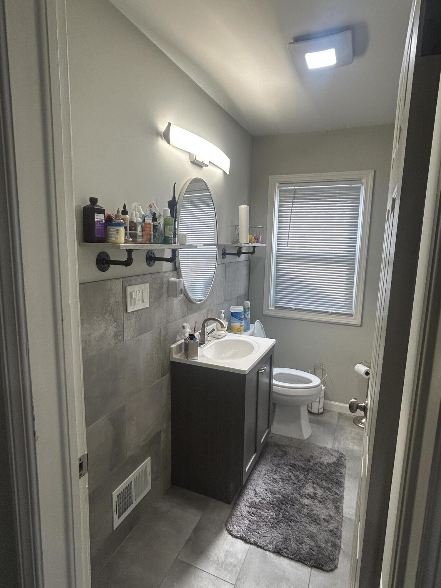 20178 Appoline Street Detroit, MI 48235 - Photo 10 of 11 IMG_5306