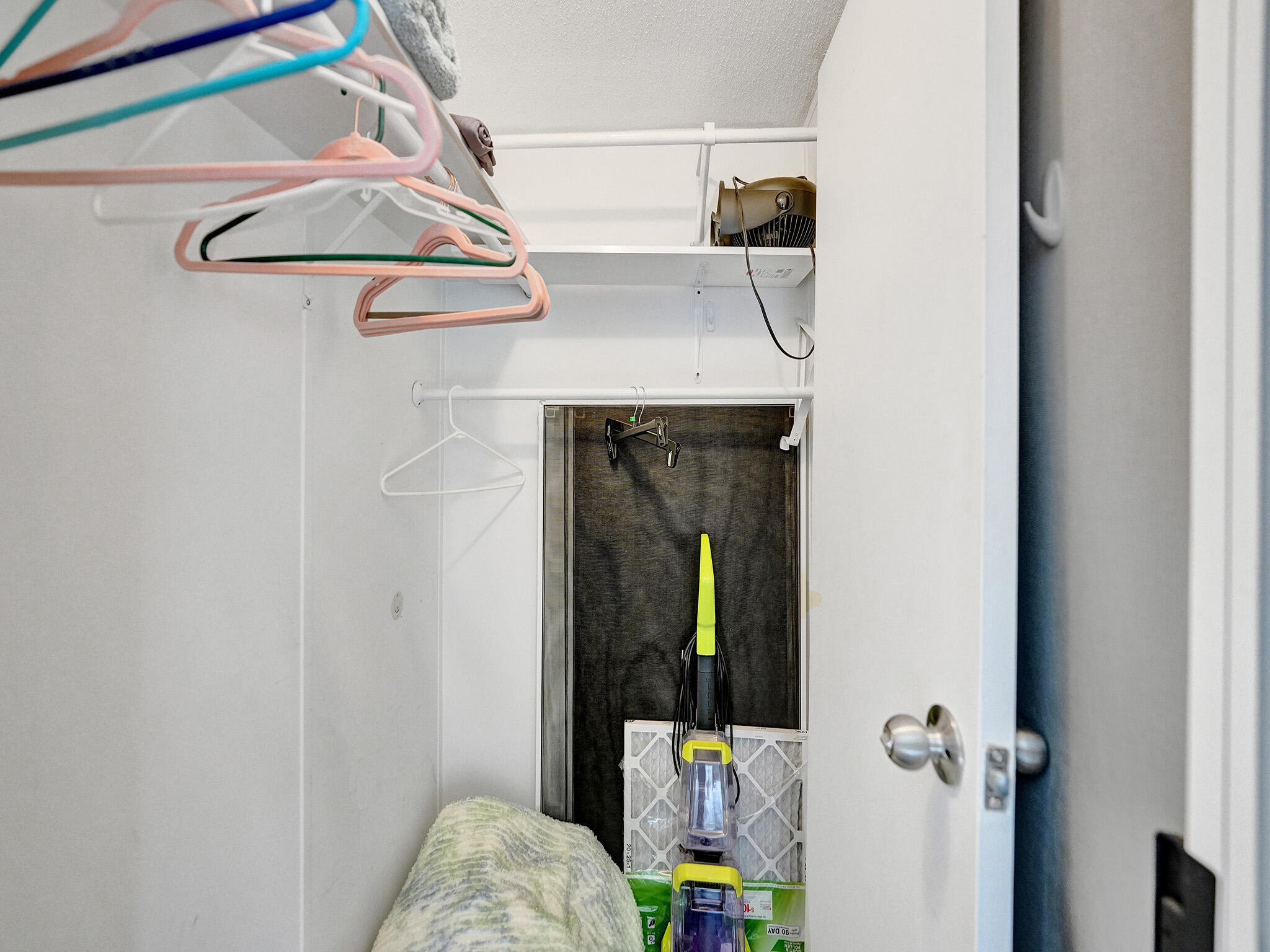 14609 Sunset Drive Delray Beach, FL 33445 - Photo 28 of 50 a bathroom with a sink and mirror