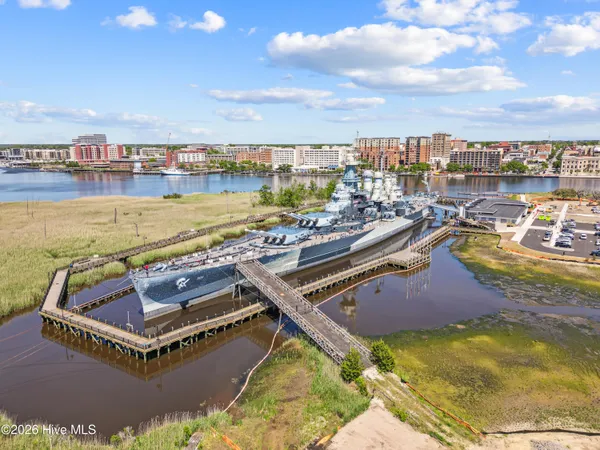 $587,900 | 7045 Marsh Shore Point, Leland, NC 28451