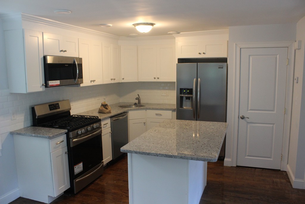 18 Pondover Road, Unit 18 Billerica, MA 01821 - Photo 5 of 13