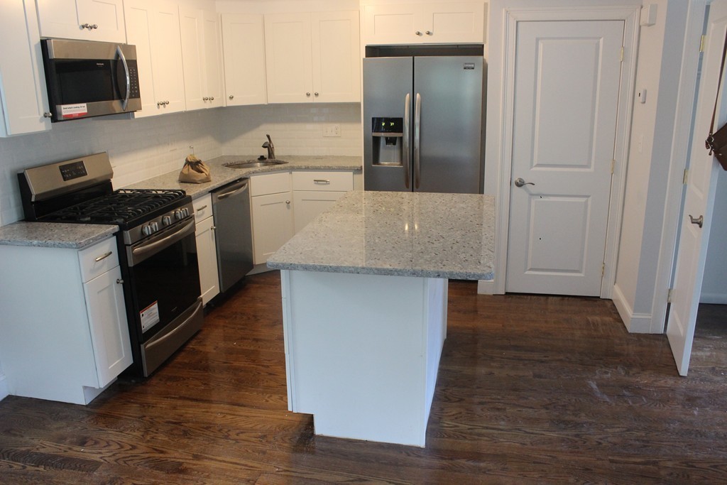 18 Pondover Road, Unit 18 Billerica, MA 01821 - Photo 6 of 13