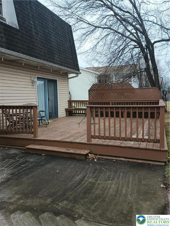 6427 Tupelo Road Allentown, PA 18104 - Photo 13 of 13