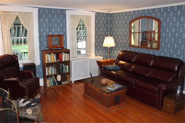 8 Flanders Road Westborough, MA 01581 - Photo 6 of 30 Gallery Image 6
