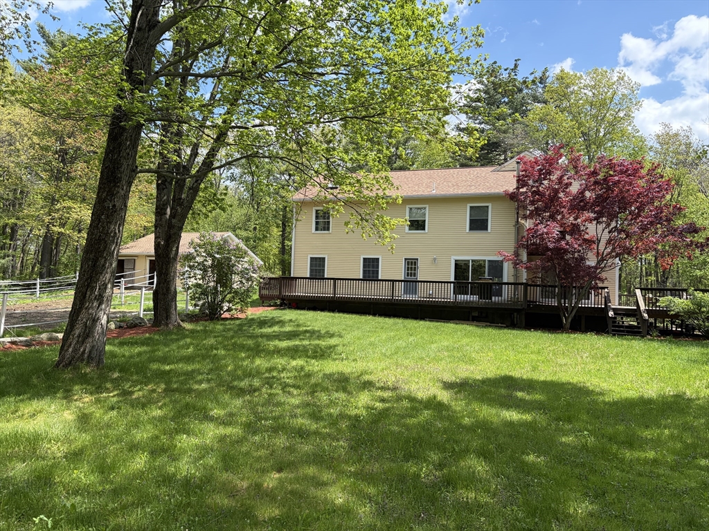 522 Greenville Road Ashby, MA 01431 - Photo 9 of 38