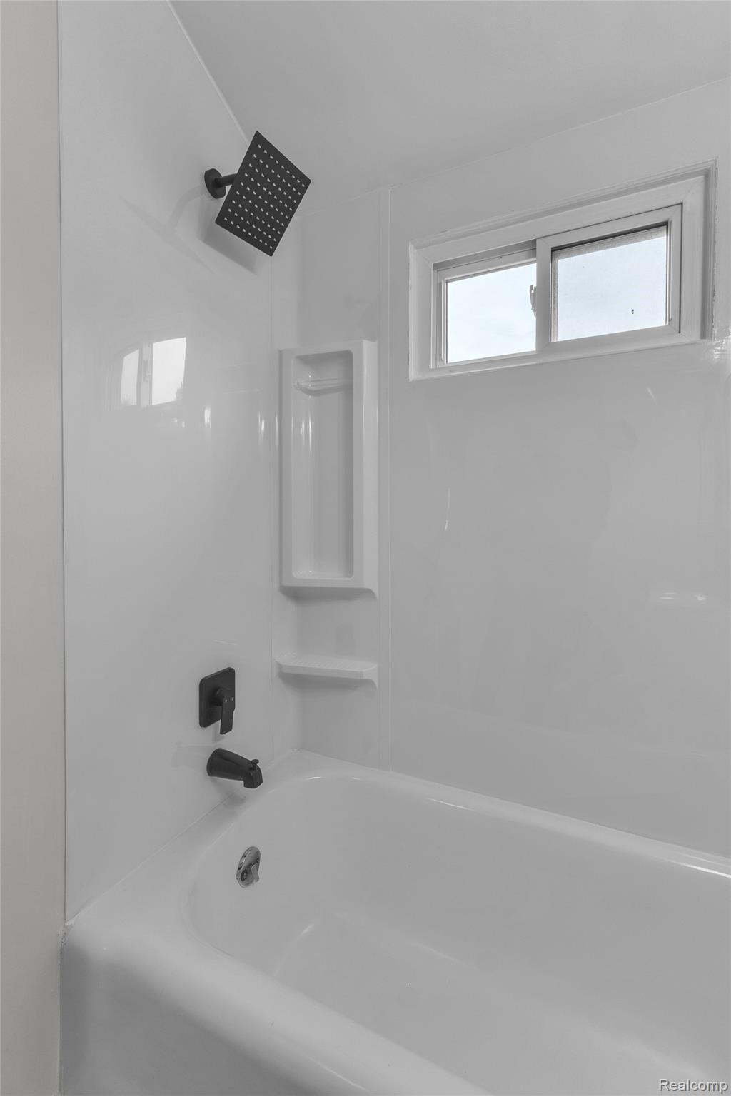 45 East Rutgers Avenue Pontiac, MI 48340 - Photo 30 of 46 rutgers-32.jpg