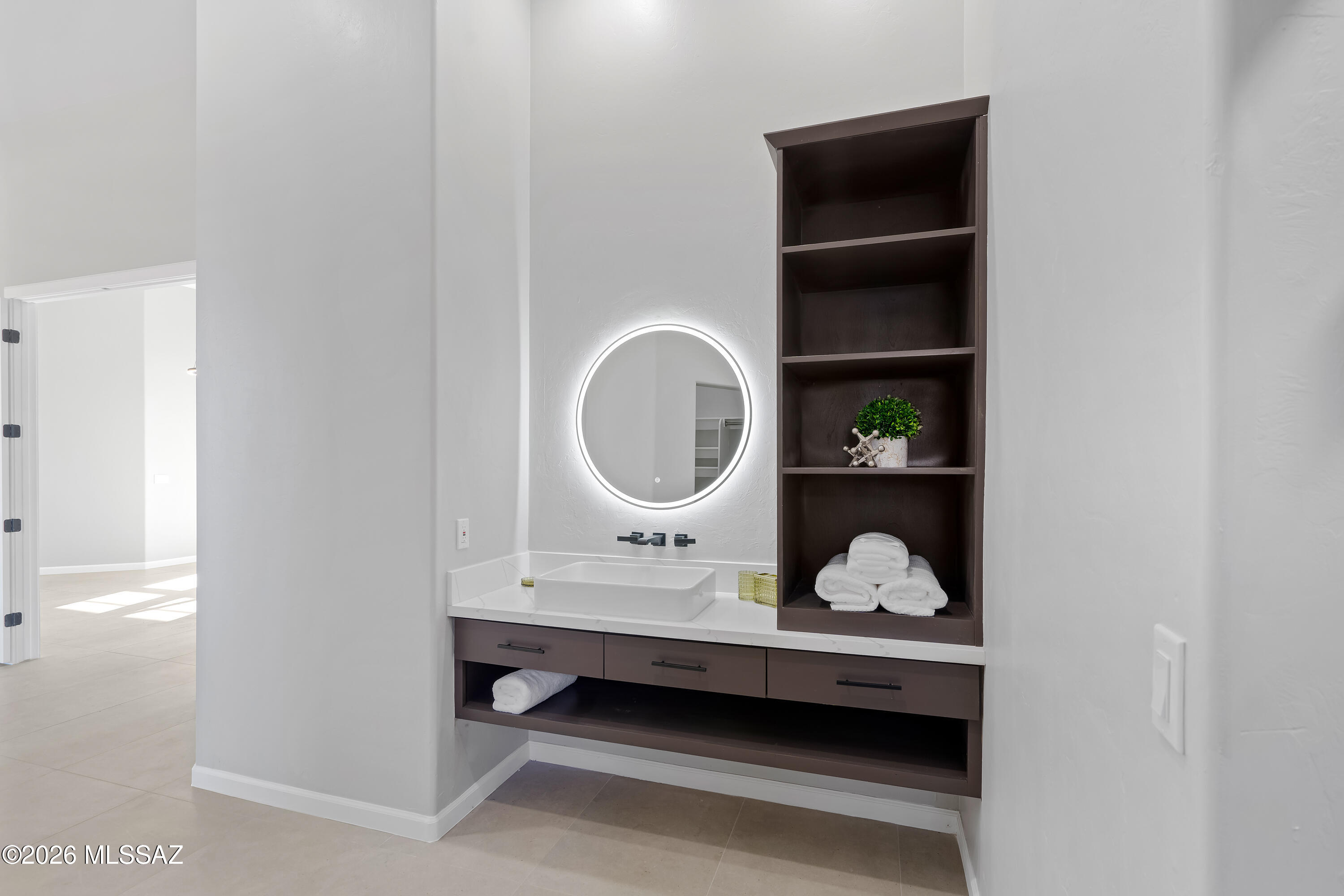 1221 Circulo Yerba Buena Rio Rico, AZ 85648 - Photo 14 of 42 2 Interiors-20
