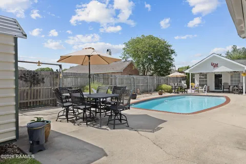 $375,000 | 134 Beacon Drive, Youngsville, LA 70592
