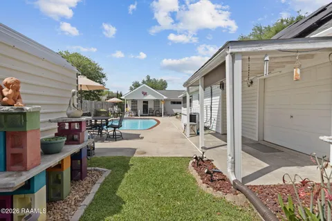 $375,000 | 134 Beacon Drive, Youngsville, LA 70592