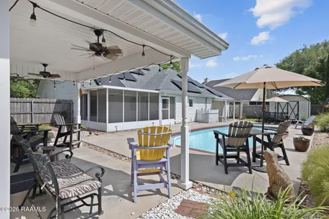 $375,000 | 134 Beacon Drive, Youngsville, LA 70592