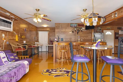 $375,000 | 134 Beacon Drive, Youngsville, LA 70592