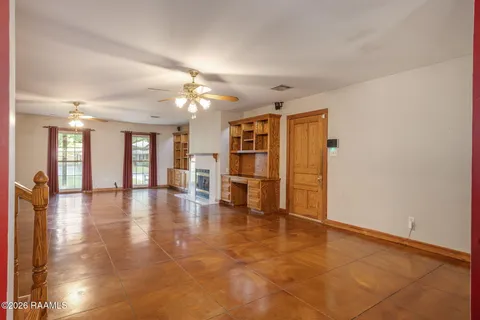 $375,000 | 134 Beacon Drive, Youngsville, LA 70592