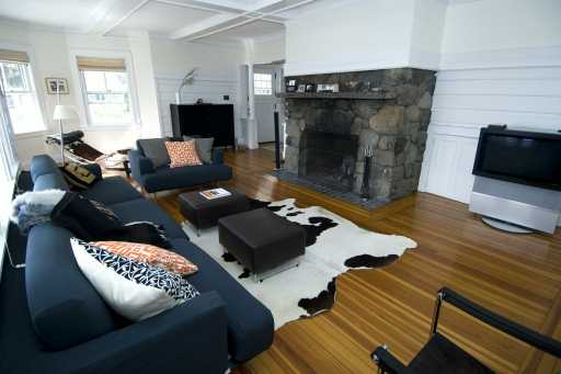 25 Sunset Road Bristol, RI 02809 - Photo 3 of 8 Other.